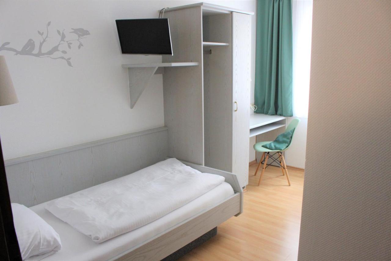 Hotel Ulmer Spatz ภายนอก รูปภาพ